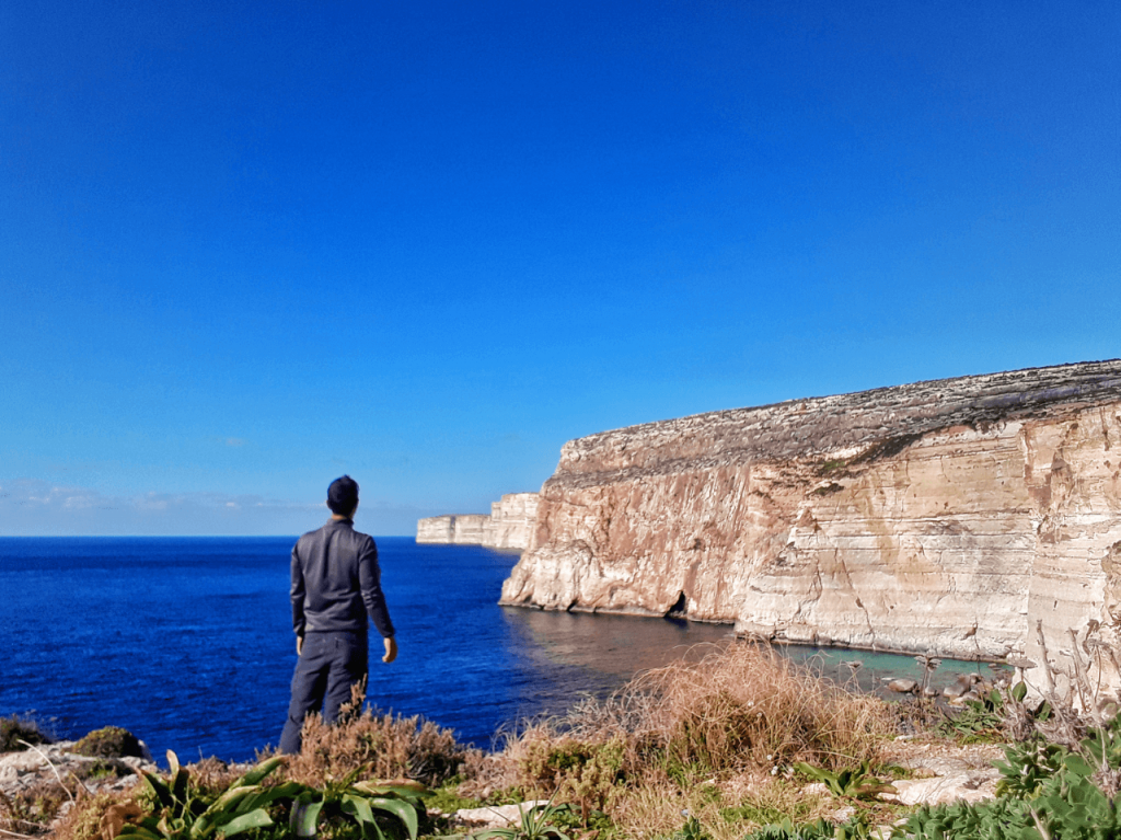 gozo cliffs hike